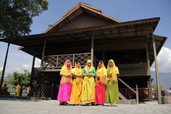 Wisata Sauraja