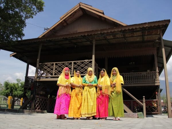 Wisata Sauraja