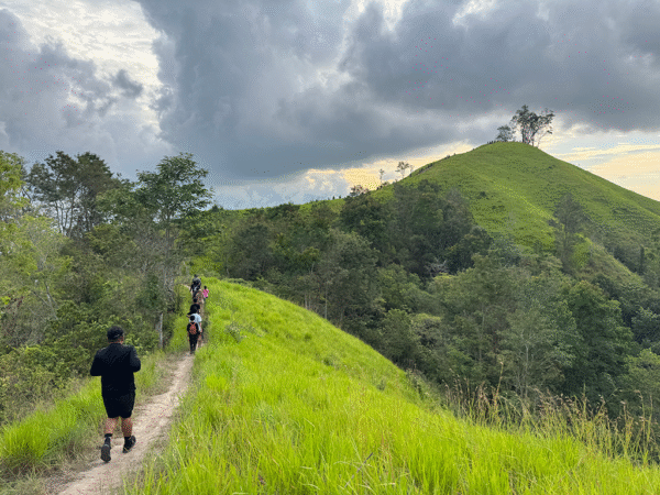 Hiking di Bulumawoo